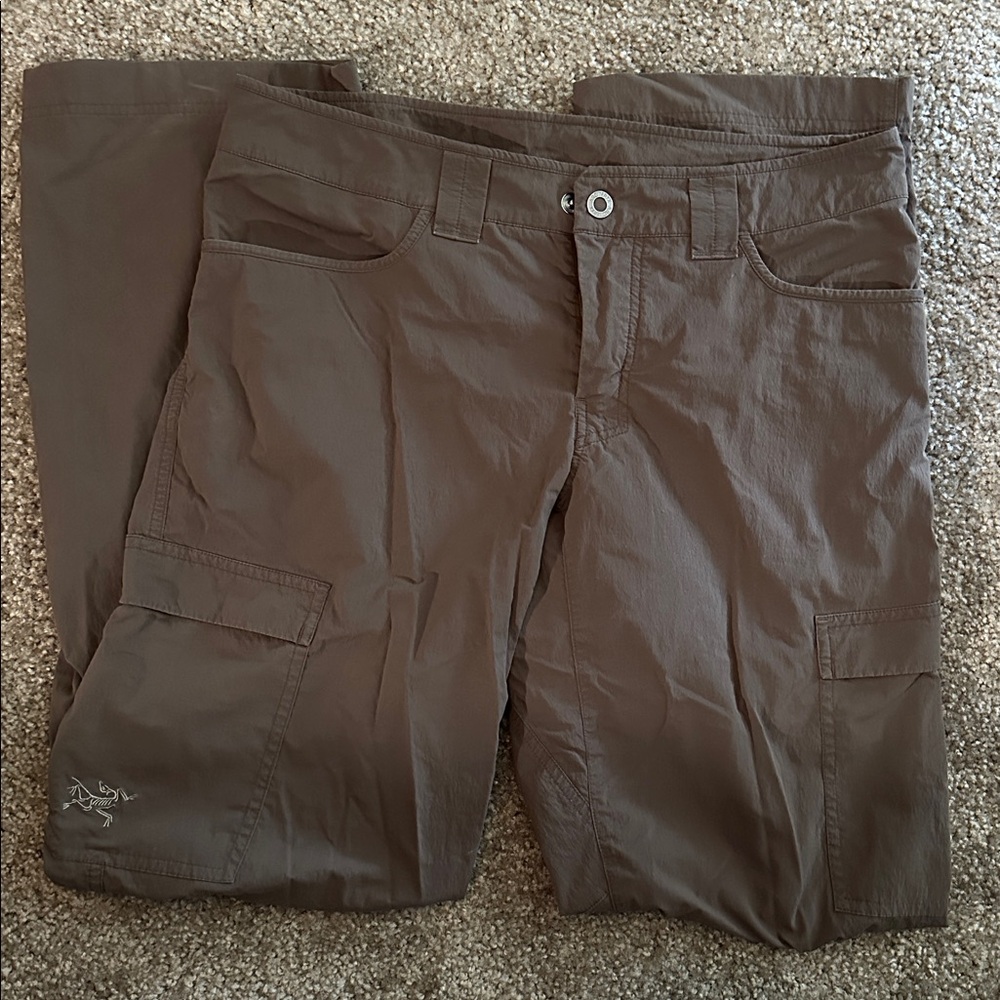 Mens arcteryx pants 32x32 brown